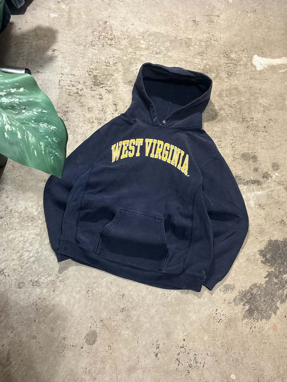 Vintage West Virginia Mountaineers Steve & Barry's Collegiate Pullover Hoodie